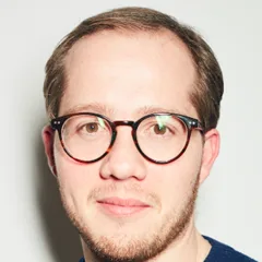 Daniel, CEO, Frank